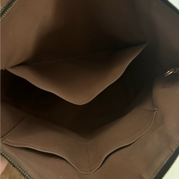 💕Louis Vuitton Totally MM Monogram Shoulder Bag💕 - Picture 8 of 15